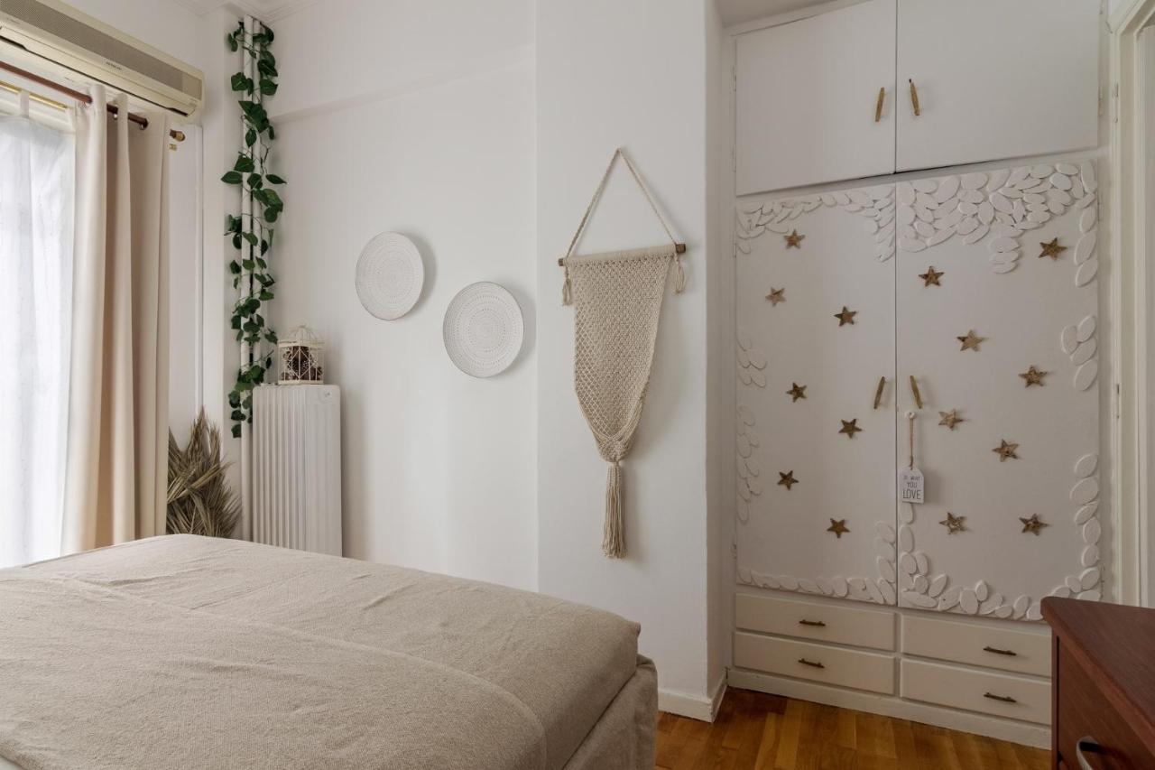 Classic And Modern Apartment In Athens Luaran gambar