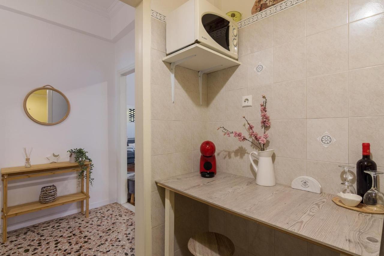 Classic And Modern Apartment In Athens Luaran gambar