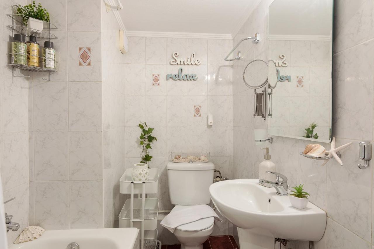 Classic And Modern Apartment In Athens Luaran gambar